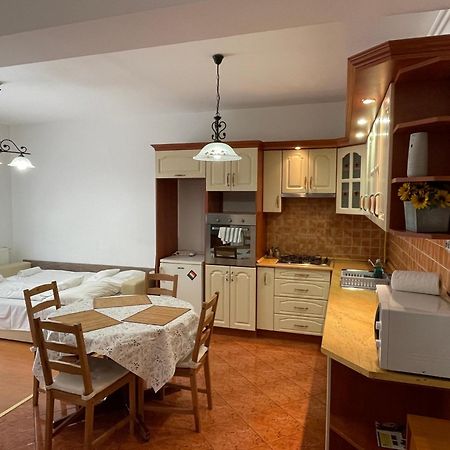 Zoli Apartmanok-Anita Koelcsey 34-36 Hajdúszoboszló Zewnętrze zdjęcie